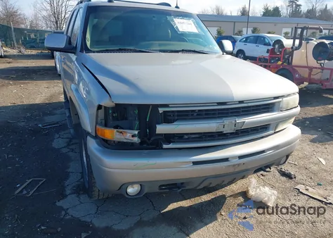 2005 Chevrolet Tahoe Z71 z USA, uszkodzony, nr VIN 1GNEK13T95R231209